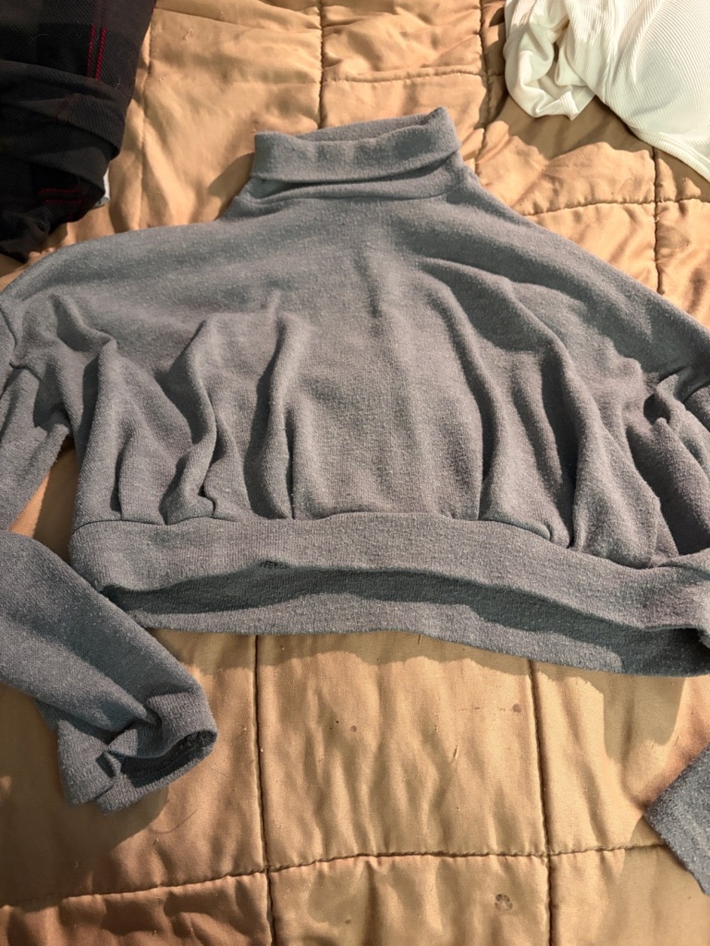 Cozy Grey Turtleneck Cropped Sweater